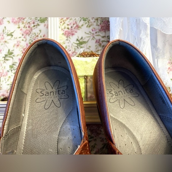 🌟 Sale Sanita Red Leather Clogs Shoes Size 39 - Picture 11 of 14